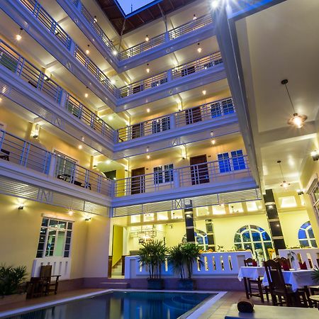 Grand Bayon Siem Reap Hotel Extérieur photo